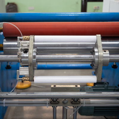 0.009-0.03mm Matéria-prima Máquina de enrolar folha de alumínio semiautomática de 2 fendas