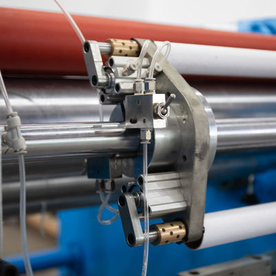 0.009-0.03mm Matéria-prima Máquina de enrolar folha de alumínio semiautomática de 2 fendas