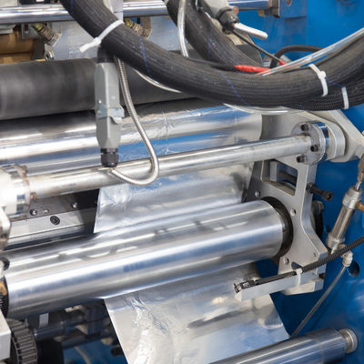 0.009-0.025mm Espessura do material Máquina de enrolar folha de alumínio para desempenho estável
