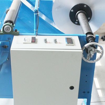 Máquina de reconduzir de papel de alumínio compacto para material de embalagem de alimentos