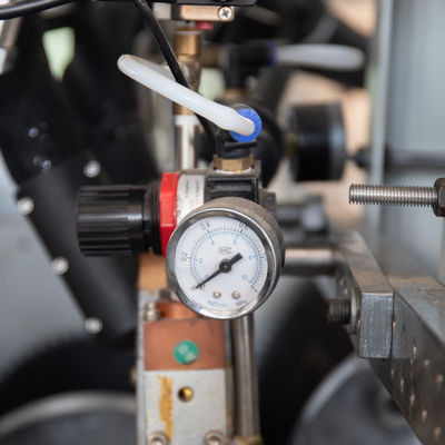Embalagem de madeira rotulagem automática Máquina de enrolar folha de alumínio com máquina padrão