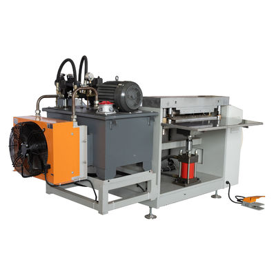 Fábrica de alimentos Máquina de prensagem de lâminas de serra semiautomática para papel de cozinha de filme de aglutinação Caixa de papel de alumínio