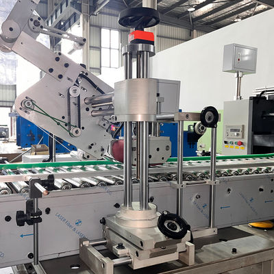 Máquina de fabricação de rolos de folha de alumínio de 4 eixos para cozinha doméstica