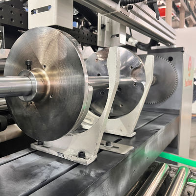 Máquina de reviravoltar totalmente automática de corte de folha de alumínio