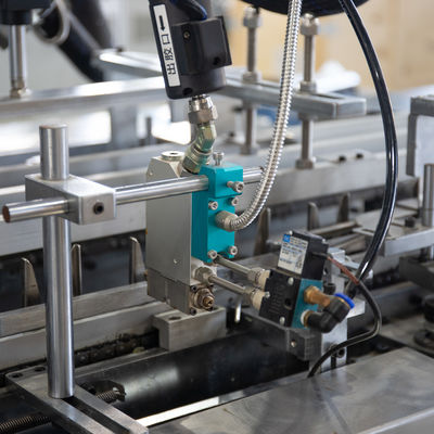 Máquina automática de embalagem de caixas de papel alumínio