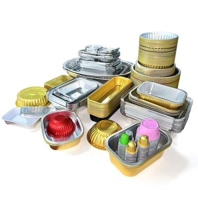 Pequena caixa de embalagem de alimentos em folha de alumínio para controle de porções e frescura